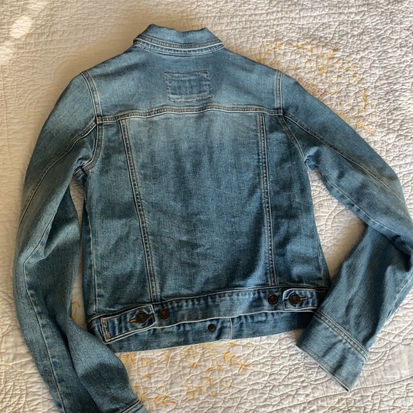 Hollister Denim Jacket size M - Picture 5 of 5